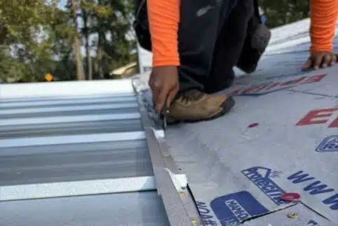 metal-roof-installation